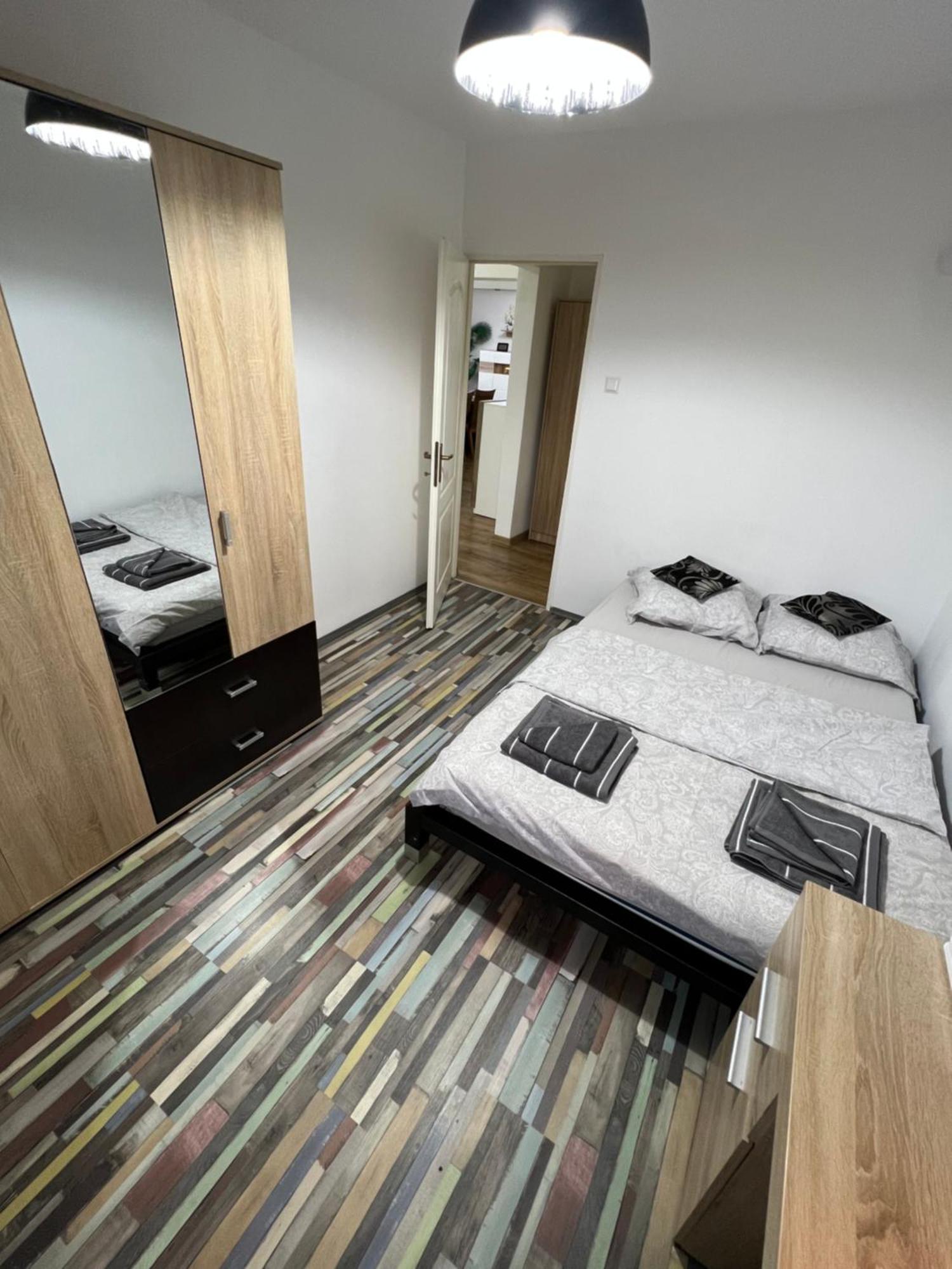 Aparthotel Aurel Vlaicu City Center Cluj-Napoca Exterior foto